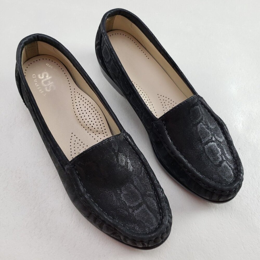 SAS Simplify Embossed Snake Loafer Womens 7.5 Black Leather Slip On Flat Shoe